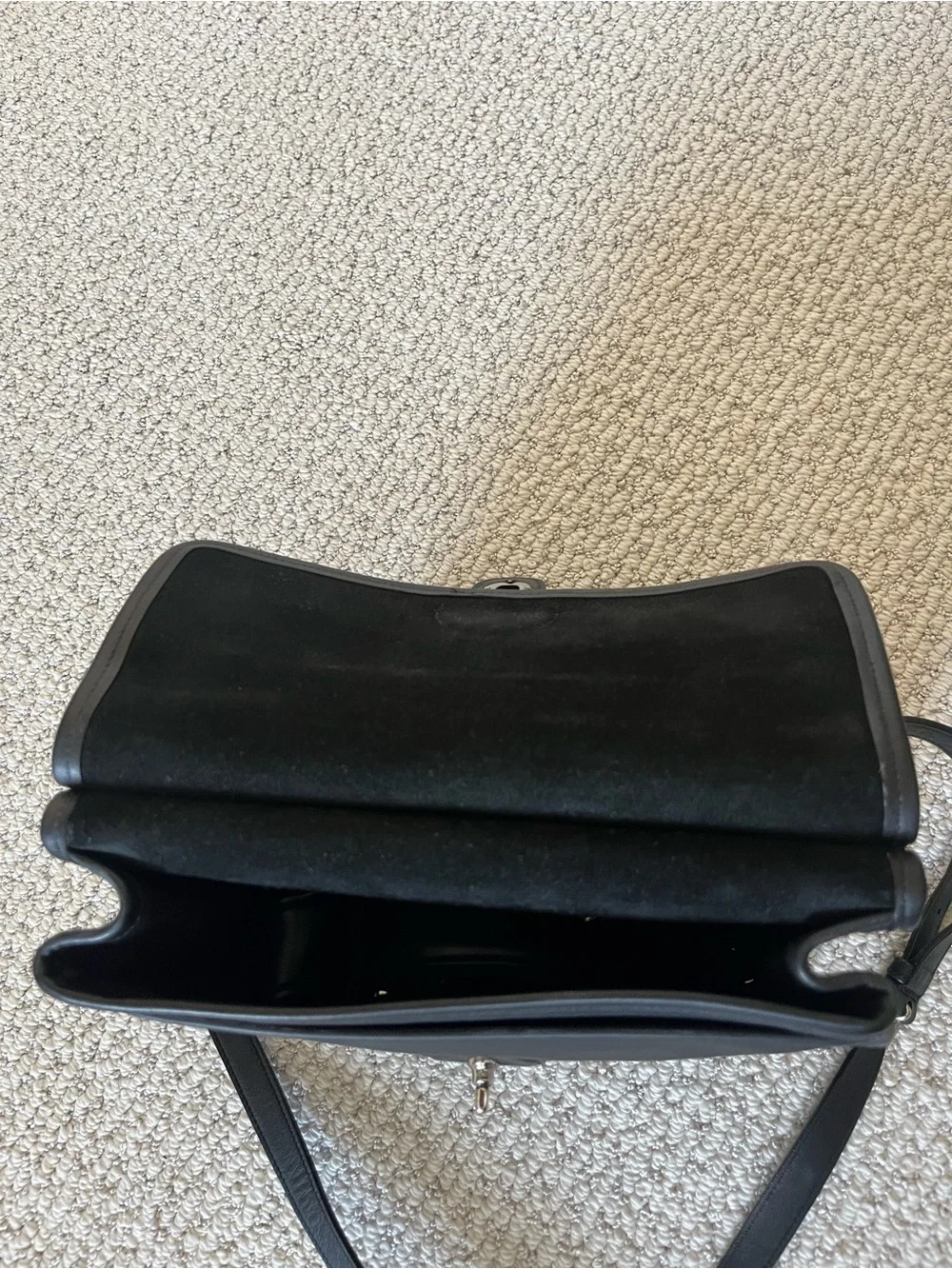Coach Willis Black Vintage Bag - Picture 9 of 10